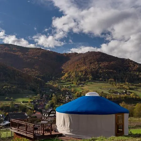 Gorski Glamping - Caloroczne Jurty Z Widokiem Tylmanowa Exterior photo