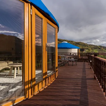 Gorski Glamping - Caloroczne Jurty Z Widokiem Tylmanowa Exterior photo