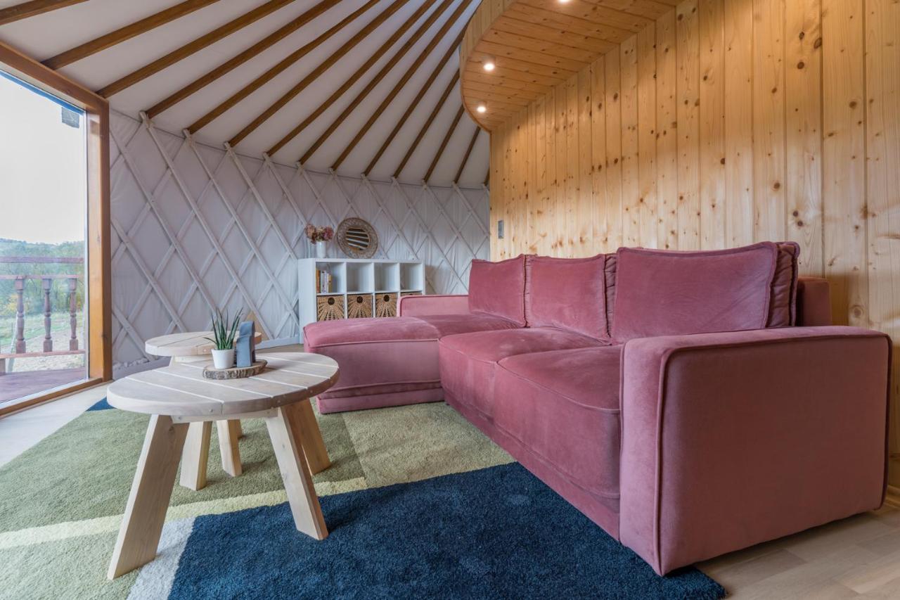 Luxury tent Gorski Glamping - Caloroczne Jurty Z Widokiem *